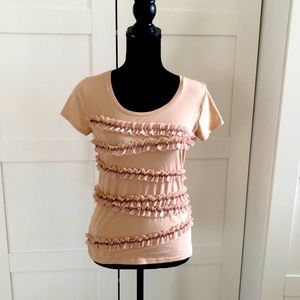 Ann Taylor ruffle decorations with gold bead t short